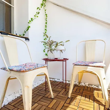 2br Pop-art Paradise With Terrace Near Youth Hill By Flat Manаger Apartamento *