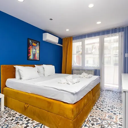 2br Pop-art Paradise With Terrace Near Youth Hill By Flat Manаger Apartamento Plovdiv