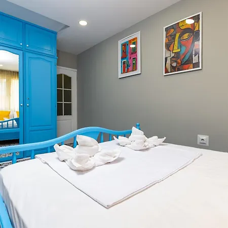 Apartamento 2br Pop-art Paradise With Terrace Near Youth Hill By Flat Manаger