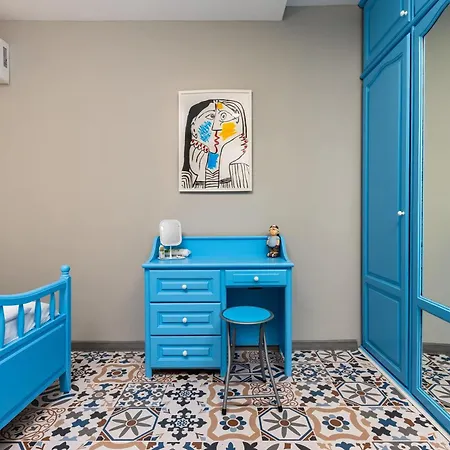 2br Pop-art Paradise With Terrace Near Youth Hill By Flat Manаger Apartamento *